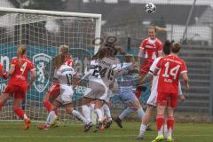 DFB -Pokal Frauen - Saison 2025/26 - FC Ingolstadt 04 Frauen - FC Bayern München - Torwart Anna-Lena Daum (Nr.22 - FC Ingolstadt Frauen I) - Eriksson Magdalena rot Bayern - Foto: Meyer Jürgen