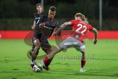 3. Liga; TSV Havelse - FC Ingolstadt 04; Zweikampf Kampf um den Ball Marcel Costly (22, FCI) Sommer Leon (22 Havelse)