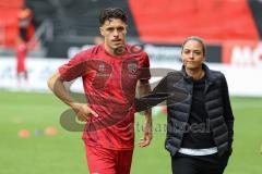 3. Liga; FC Ingolstadt 04 - SSV Jahn Regensburg; vor dem Spiel Dennis Kaygin (10, FCI) Cheftrainerin Sabrina Wittmann (FCI)