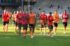 3.Liga - Saison 2023/2024 - SC Freiburg II - FC Ingolstadt 04 - die Spieler bedanken sich bei den Fans - Foto: Meyer Jürgen