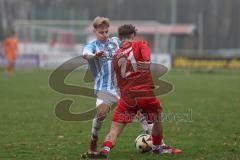 Kreisliga - Saison 2025/26- TSV Kösching - FC Sandersdorf - Lukas Kastl rot Kösching - Niklas Mühl blau Sandersdorf - Foto: Meyer Jürgen