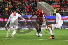 3. Liga; FC Ingolstadt 04 - FSV Zwickau; Moussa Doumbouya (27, FCI) Frick Davy (19 FSV) Ziegele Robin (4 FSV)