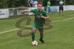 BZL - Oberbayern Nord - SV Manching - VFB Eichstätt II - Nicolas Henning (#3 Manching) - grün - Foto: Jürgen Meyer