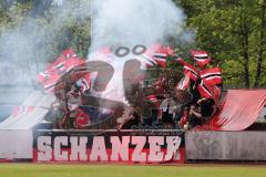 2. Bundesliga Frauen - Saison 2023/24 - FC Ingolstadt 04 Frauen - FC Bayern München II - Fans - Rauch - Bengalo  - Foto: Meyer Jürgen