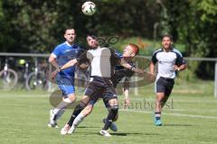 Kreisliga - Saison 2024/25- SV Menning - TSV Ober/Unterhaunstadt-  - Fardin Gholami grau Ober/Haunstadt - Moritz Faigle blau Menning - Foto: Meyer Jürgen