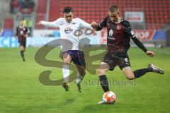 2.BL; FC Ingolstadt 04 - Erzgebirge Aue; Filip Bilbija (35, FCI) Strauß John-Patrick (24 Aue)