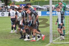 Kreisliga- Saison 2024/25- TSV Kösching - TSV Ober./Unterh.stadt-  -  Der 0:1 Führungstreffer durch - Amadeus Taubert weiss Ober-/Unterh.stadt  - jubel - Michael Zimmermann rot Kösching - XXXXX - Foto: Meyer Jürgen