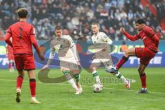 3. Liga; FC Ingolstadt 04 - TSV 1860 München; Torchance verpasst Ognjen Drakulic (30, FCI) Jacobsen Thore (5 TSV) Reinthaler Max (16 TSV) Yann Sturm (7, FCI)