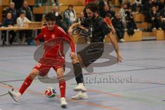 Lotto Bayern Hallencup - Finale - Lindenkreuzhalle Saison 2024/25 - FC Türk Sport Garching - Türk SV Ingolstadt - Abdulhamit Zorlu schwarz Türk Sport Garching - Ahmet Altay rot Türk Ing -  - Foto: Meyer Jürgen