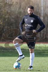 Fussball - Kreisliga - FC Gerolfing - SV Karlshuld - Christian Träsch Fc Gerolfing beim warm machen - Foto: Meyer Jürgen