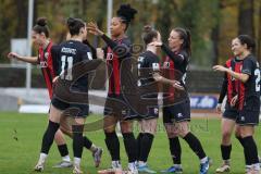 *** 2. Bundesliga Frauen - Saison 2025/26 - FC Ingolstadt 04 Frauen - VFL Bochum - Die Mannschaft vor dem Sppiel beim Abklatschen - XXXXX - Foto: Meyer Jürgen