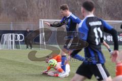 Schanzer Amateurcup 2026 - SV Haunwöhr - SC Irgertsheim - Marco Mosburger orange Irgertsheim - Noah Koller blau Haunwöhr - Foto: Meyer Jürgen