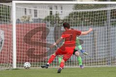 Bayernliga Süd - Saison 2021/2022 - FC Ingolstadt 04 II - VfB Hallbergmoos - Gashi Egson (#7 FCI) - Martin Dinkel Torwart Hallberg - Foto: Meyer Jürgen