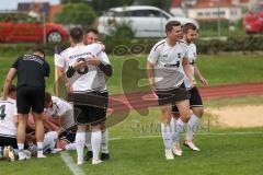 A-Klasse - Saison 2023/24 - TSV Gaimersheim II - FC Gerolfing II-  - Der 5:3 Führungstreffer per Elfmeter durch Fabian Kühnert weiss Gaimersheim - jubel - XXXXX - Foto: Meyer Jürgen