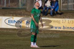 Bezirksliga OBB Nord - SV Manching - FC Schwabing München - Thomas Schreiner (#11 Manching) enttäuscht nach einer Torchance - - Foto: Jürgen Meyer