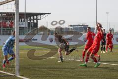 Bayernliga Süd - Saison 2022/2023 - FC Ingolstadt 04 -  TSV 1882 Landsberg - Gashi Egson (Nr.9 - Fc Ingolstadt 04 II) mit einer Torchance - Cabrera Juan Ignacio (Nr.27 - Fc Ingolstadt 04) - Schmeiser Sebastian links schwarz Landsberg - Hundertmark David T