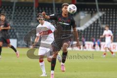 3. Liga - Saison 2025/26 - VFB Stuttgart II - FC Ingolstadt 04  - Yann Sturm (Nr.7 - FC Ingolstadt 04) - Nicolas  Sessa (Nr.10 - VFB Stuttgart II) - Foto: Meyer Jürgen