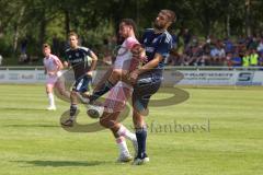 Verbands Pokal- Saison 2025/26 - TV Münchsmünster - SpVgg Ansbach - Adennour Rhani rosa Ansbach - Enrico Reindl blau M´münster - Foto: Meyer Jürgen