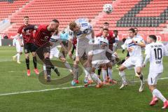 3. Liga - FC Ingolstadt 04 - Waldhof Mannheim - Kopfball Ecke Fatih Kaya (9, FCI) Martinovic Dominik (11 Mannheim) Ferati Arianit (10 Mannheim)