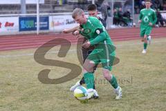 Bezirksliga - Saison 2024/25- TSV Gaimersheim - VFB Eichstätt II - Nico von Swiontek Brzezinski (Nr.17 - TSV Gaimersheim) - Markus Bittl grün Eichstätt - Foto: Meyer Jürgen