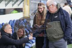 3. Liga - Saison 2025/26 - Waldhof Mannheim  -  FC Ingolstadt 04 - Vorsitzender des Vorstandes Peter  Jackwerth (FC Ingolstadt 04) - Geschäftsführer Sport und Kommunikation Dietmar Beiersdorfer (FC Ingolstadt 04) - Foto: Meyer Jürgen