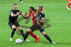 DFB - Pokal - Frauen - Saison 2022/2023 - FC Ingolstadt 04 -  FC Bayern München - Denkscherz Yvonne (Nr.23 - FC Ingolstadt 04 ) - Emelyne Laurent (Nr.27 - FC Bayern München) - Mailbeck Alina (Nr.8 - FC Ingolstadt 04 ) - Foto: Meyer Jürgen