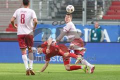 3. Liga - Saison 2025/26 - SV Wehen/Wiesbaden - FC Ingolstadt 04  - Donny Bogicevic (Nr.8 - Wiesbaden) - Jonas Scholz (Nr.15 - FCI) - Foto: Meyer Jürgen