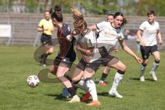 2. Bundesliga Frauen - Saison 2025/26 - FC Ingolstadt 04 Frauen - Borussia Mönchengladbach - Emma Kusch (Nr.9 - FC Ingolstadt Frauen I) - Drissen Sam weiss M`Gladbach  - Foto: Meyer Jürgen