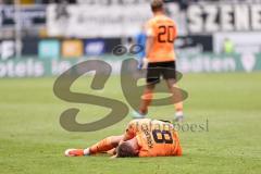3. Liga; SV Sandhausen - FC Ingolstadt 04; Benjamin Kanuric (8, FCI) verletzt am Boden