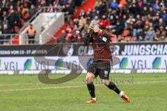 3. Liga; FC Ingolstadt 04 - SG Dynamo Dresden; Torchance #verpasst Sebastian Grönning (11, FCI) ärgert sich