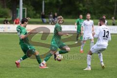 Landesliga - Saison 2024/25 - SV Manching - FC Kempten - Peric Leon (Nr.20 - SV Manching) - Rainer Meisinger (Nr.8 - SV Manching) - Krieger Adrian weiss Kempten  - XXXXX - Foto: Meyer Jürgen
