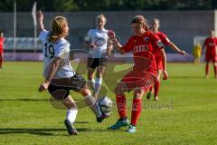 2. Frauen-Bundesliga - Saison 2021/2022 - FC Ingolstadt 04 - FSV Gütersloh - Zeller Maria (#25 FCI) - Leubner Ronja weiss Gütersloh - Foto: Meyer Jürgen