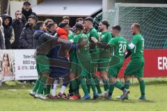 Fussball - Kreisliga - FC Grün Weiss Ingolstadt - FC Fatih Ingolstadt - Der 2:1 Führungstreffer durch Inan Düzgün #11 grün GW Ing. - jubel - Foto: Meyer Jürgen