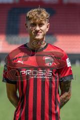 Calvin Brackelmann (17, FCI) ; FC Ingolstadt 04; 3.Liga, Porträttermin 2022/2023,