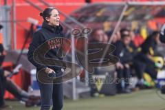 3. Liga; FC Ingolstadt 04 - Alemannia Aachen; an der Seitenlinie, Spielerbank Cheftrainerin Sabrina Wittmann (FCI)