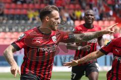 3. Fußball-Liga - Saison 2022/2023 - FC Ingolstadt 04 - SpVgg Bayreuth - Der 1:0 Führungstreffer durch Patrick Schmidt (Nr.9 - FCI) - Jubel -  - Foto: Meyer Jürgen