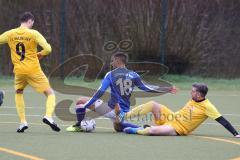 Kreisklasse- Saison 2022/2023 - TSV Ingolstadt Nord - FC Gelbelsee - Kerem Düzgün blau Ingolstadt - Daniel Cipolla gelb Gelbelsee - Foto: Meyer Jürgen