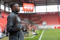 3. Liga; FC Ingolstadt 04 - Rot-Weiss Essen; vor dem Spiel Obed Ugondu (17, FCI)