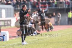 Toto-Pokal; FV Illertissen - FC Ingolstadt 04; an der Seitenlinie, Spielerbank Cheftrainerin Sabrina Wittmann (FCI)