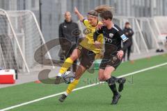 2023_11_12 - 2. Bundesliga - Saison 2023/24 - FC Ingolstadt 04 Frauen - SV 67 Weinberg - Hofrichter Anna gelb Weinberg - Anna Petz (Nr.16 - FCI Frauen) - Foto: Meyer Jürgen