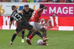 3.Liga - Saison 2022/2023 - Hallersche FC - FC Ingolstadt 04 -  Dominik Franke (Nr.3 - FCI) - Felix Keidel (Nr.43 - FCI) - Erich Berko (Nr.41 - Halle) - - Foto: Meyer Jürgen