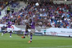3.Liga - Saison 2022/2023 - VFL Osnabrück - FC Ingolstadt 04 - Pascal Testroet (Nr.37 - FCI) - Maxwell Gyamfi (Nr.4 - VFL Osnabrück) - Foto: Meyer Jürgen