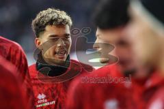 3. Liga; VfL Osnabrück - FC Ingolstadt 04; vor dem Spiel Yann Sturm (7, FCI)