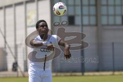 Bayernliga Nord - Saison 2025/26 - FC Ingolstadt 04 II - SV Weiden -  - Iwinosa Uhuns (Nr.4 - FC Ingolstadt II) - Foto: Meyer Jürgen