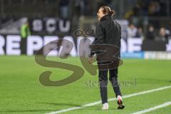 3. Liga; SSV Ulm - FC Ingolstadt 04; Cheftrainerin Sabrina Wittmann (FCI) freut sich über das Tor