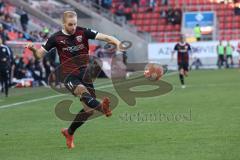 2.BL; FC Ingolstadt 04 - SSV Jahn Regensburg; Maximilian Beister (11, FCI) Schuß