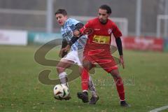 Kreisliga - Saison 2025/26- TSV Kösching - FC Sandersdorf - Stefan Winkler blau Sandersdorf  - Zakaria El Wardi rot Kösching - Foto: Meyer Jürgen