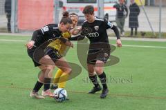 2023_11_12 - 2. Bundesliga - Saison 2023/24 - FC Ingolstadt 04 Frauen - SV 67 Weinberg - Paula Vidovic (Nr.11 - FCI Frauen) - Anna Petz (Nr.16 - FCI Frauen) - Hofrichter Anna gelb Weinberg - Foto: Meyer Jürgen