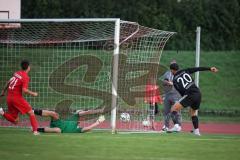 Kreisliga - Saison 2026/27- SV Zuchering - Türkisch SV Ingolstadt - Noel Musial TW Zuchering  - Florian Meier rot Zuchering  - Akif Abasikeles schwarz Türkisch - Foto: Meyer Jürgen