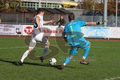 Kreisliga - Saison 2022/2023 - TSV Gaimersheim - FC Hitzhofen/Oberzell - Manuel Bittlmayer weiss Gaimersheim - Stefan Seitz Torwart Hitzhofen - Foto: Meyer Jürgen